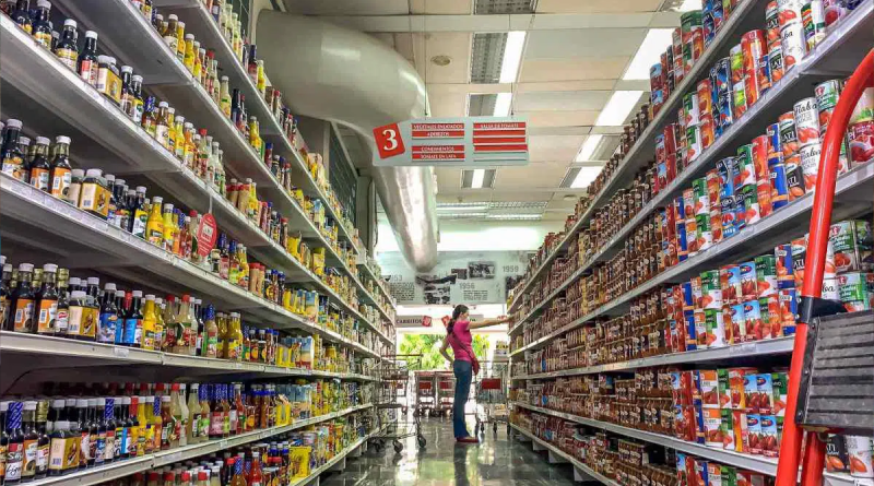 Supermercados en Venezuela expenden 97% de productos hechos en el país